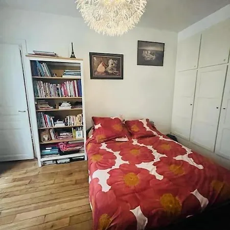 Apartament Bel Appt Parisien Proche De La Tour Eiffel Et Des Champs Elysees, 95m2 *